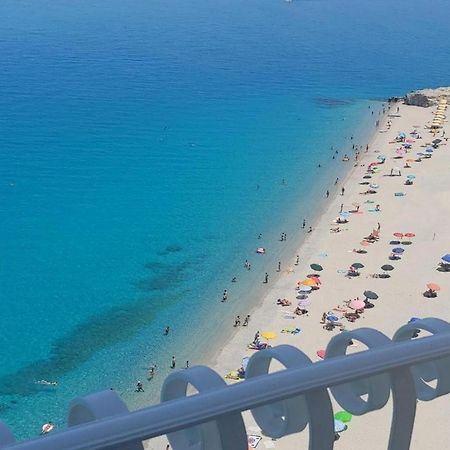 Domus Centro Tropea Hotel Exterior photo